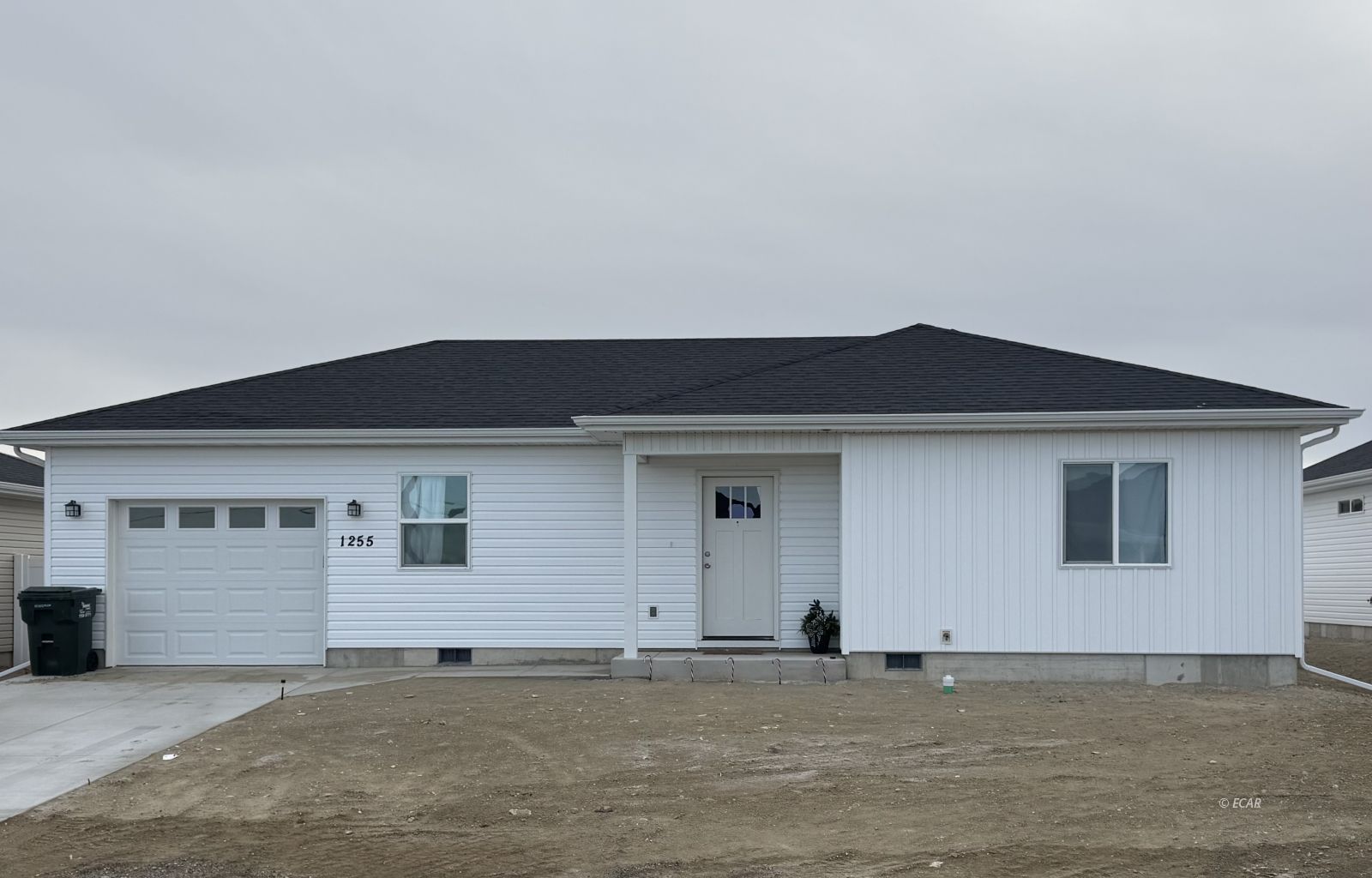 1250 Primrose Lane Property Photo 2