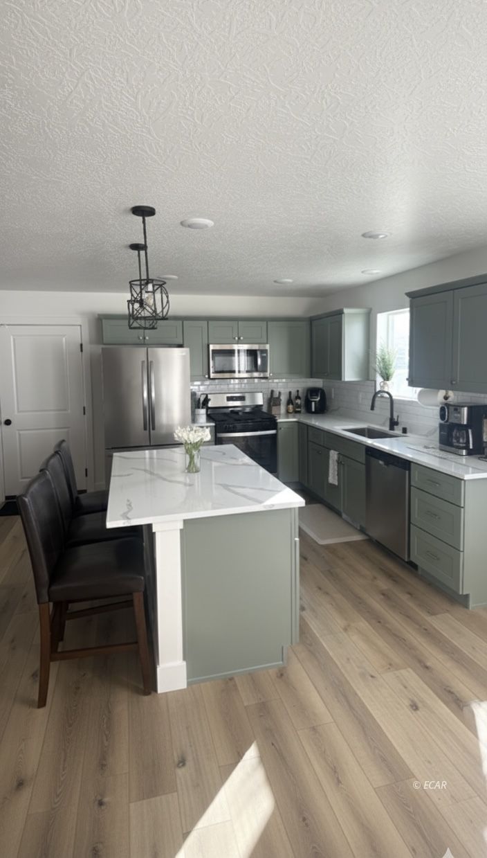 1250 Primrose Lane Property Photo 3