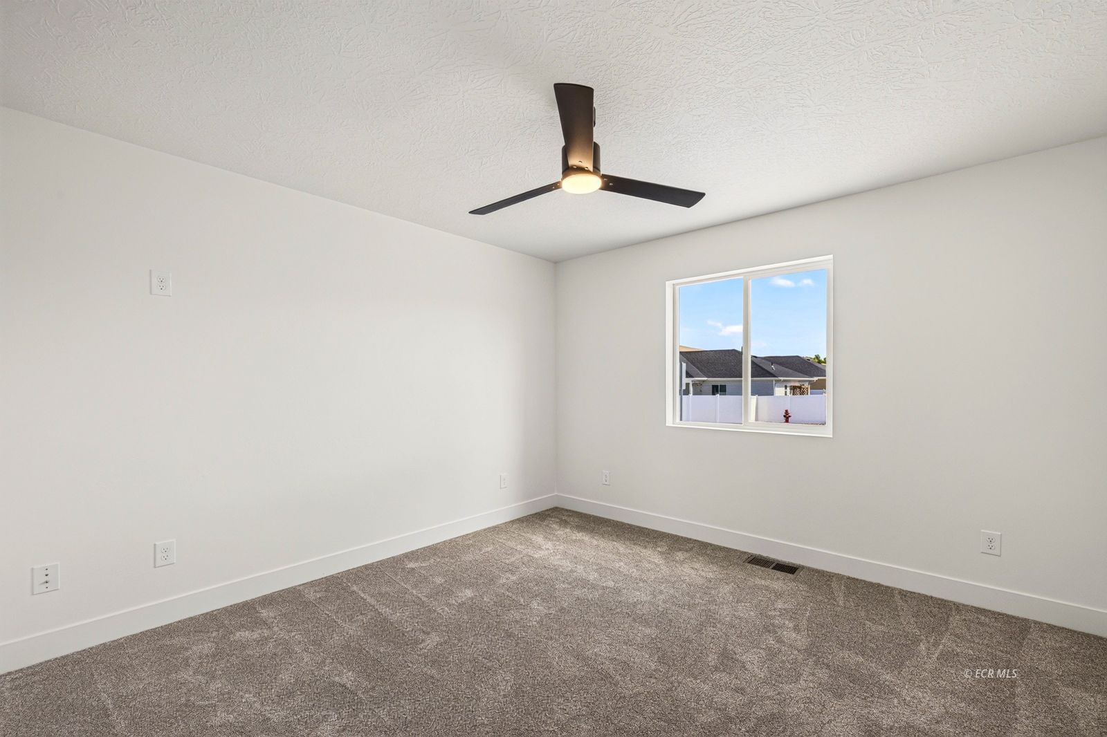 1250 Primrose Lane Property Photo 17