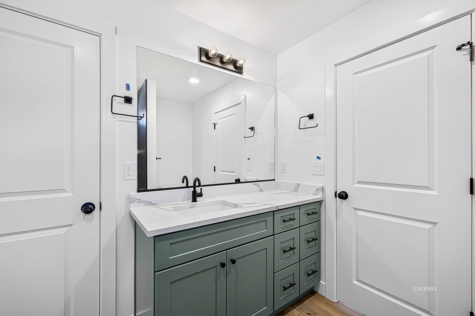 1250 Primrose Lane Property Photo 24