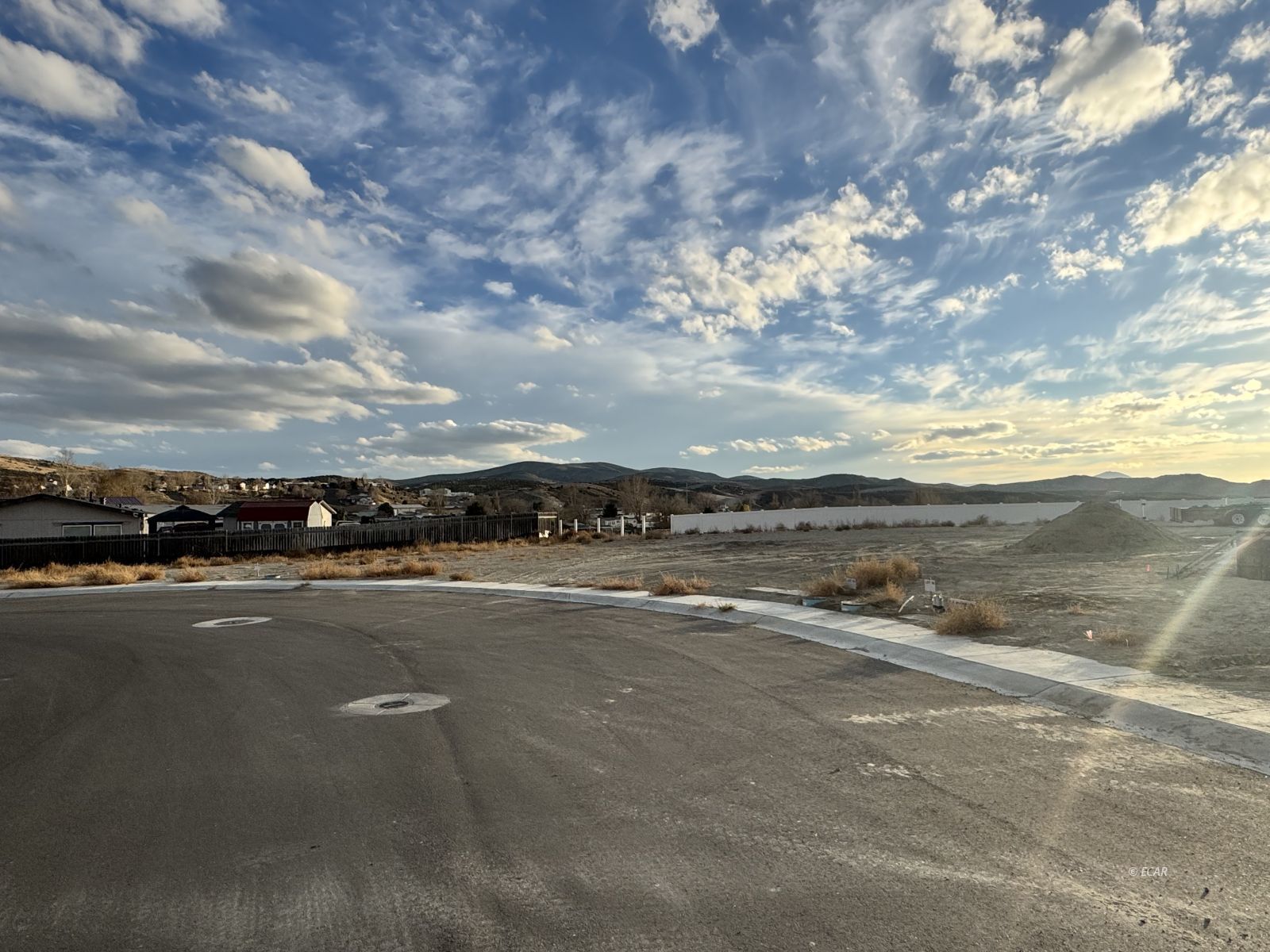 1280 Primrose Lane Property Photo 4