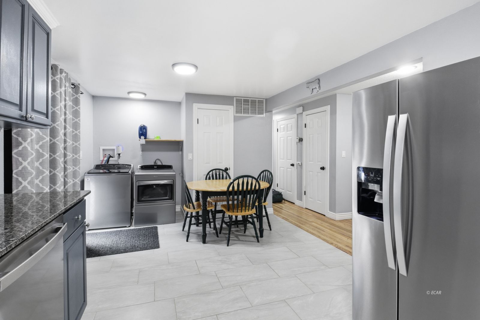 2084 Golf Drive Property Photo 9