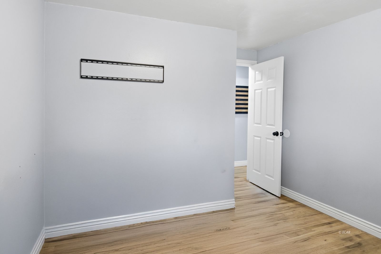 2084 Golf Drive Property Photo 18