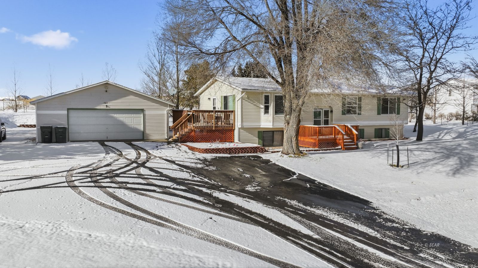 565 Frisco Drive Property Photo 1