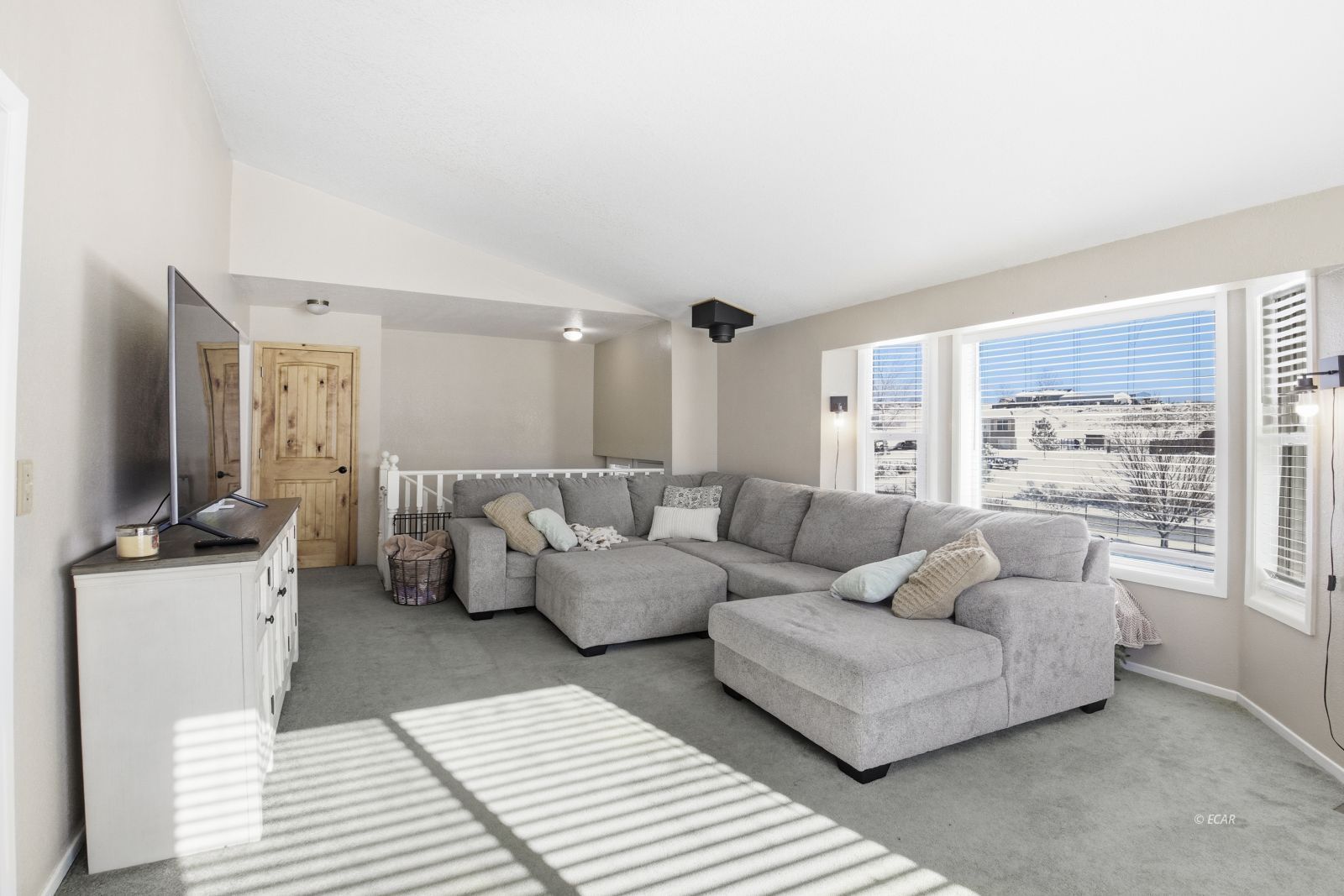 565 Frisco Drive Property Photo 5