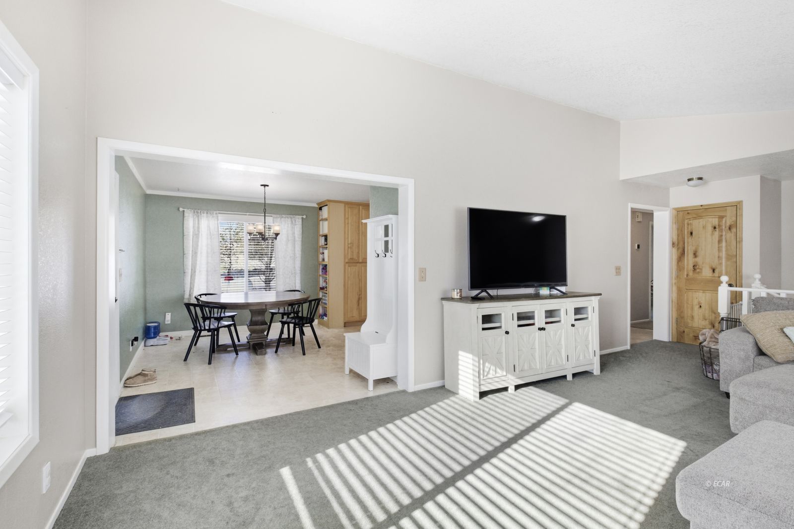 565 Frisco Drive Property Photo 8