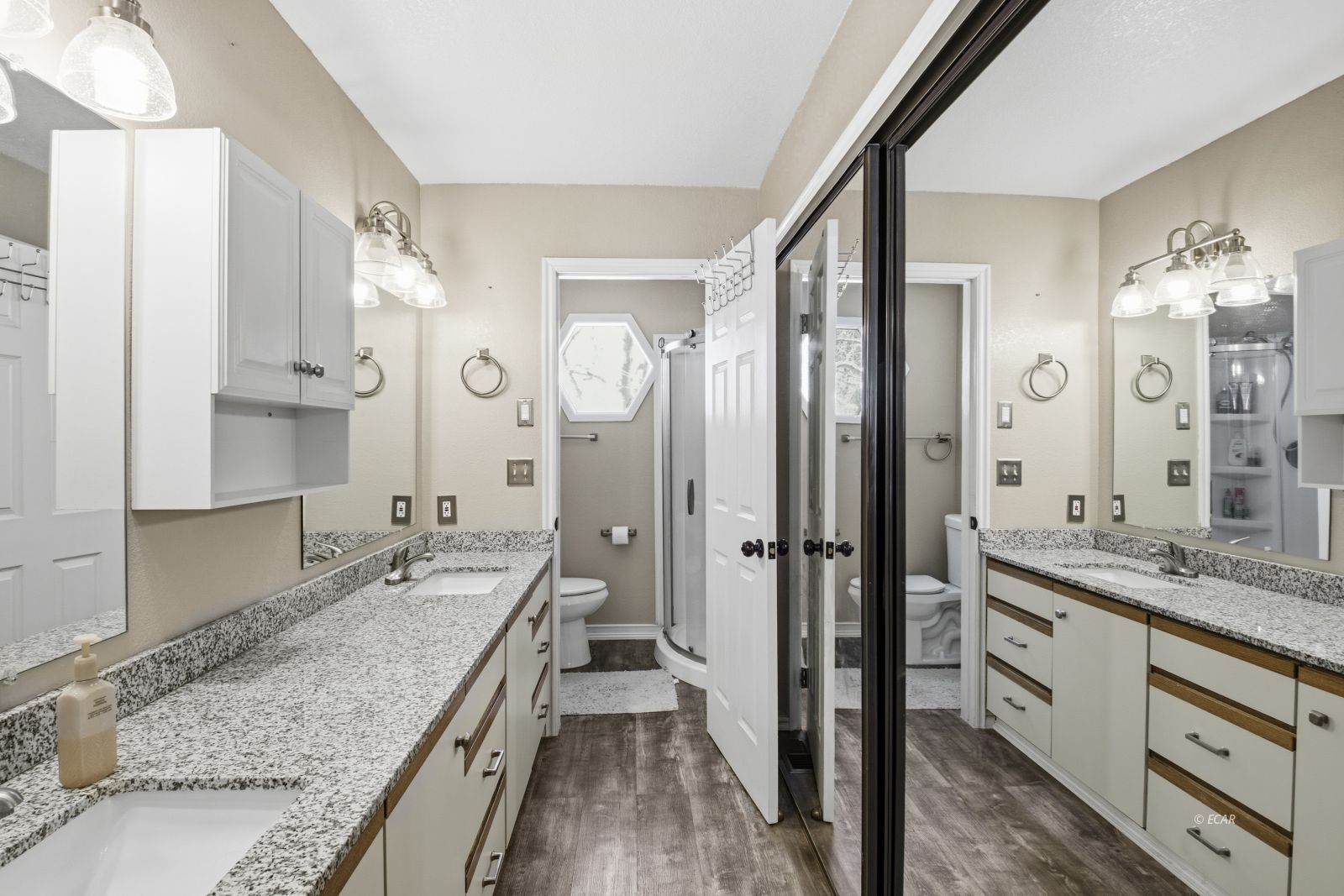 565 Frisco Drive Property Photo 17