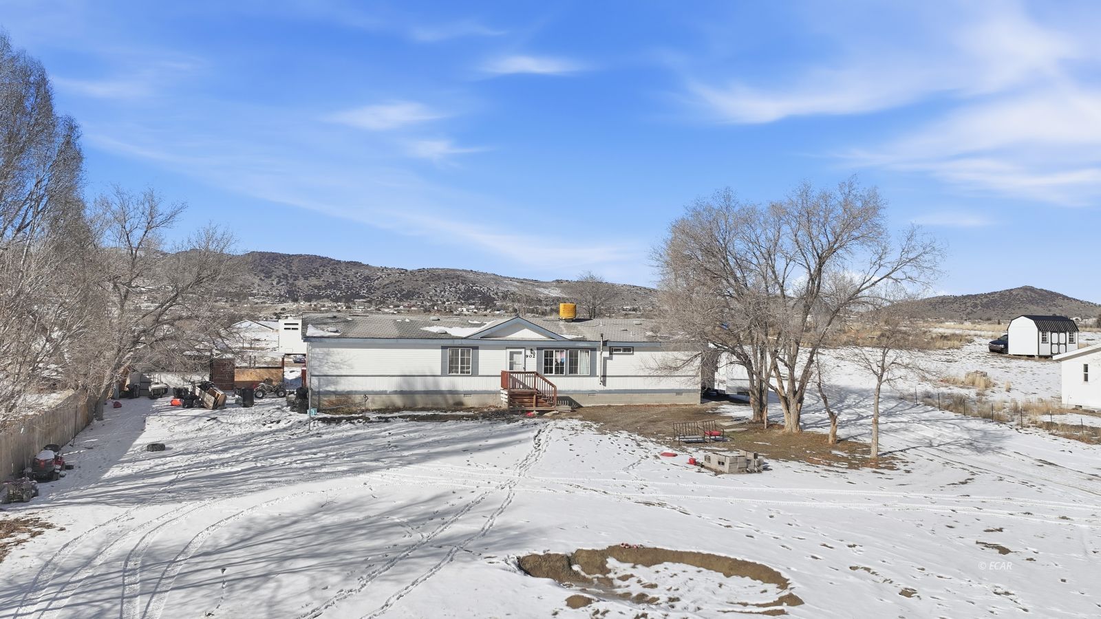 902 Spring Valley Parkway Property Photo 2