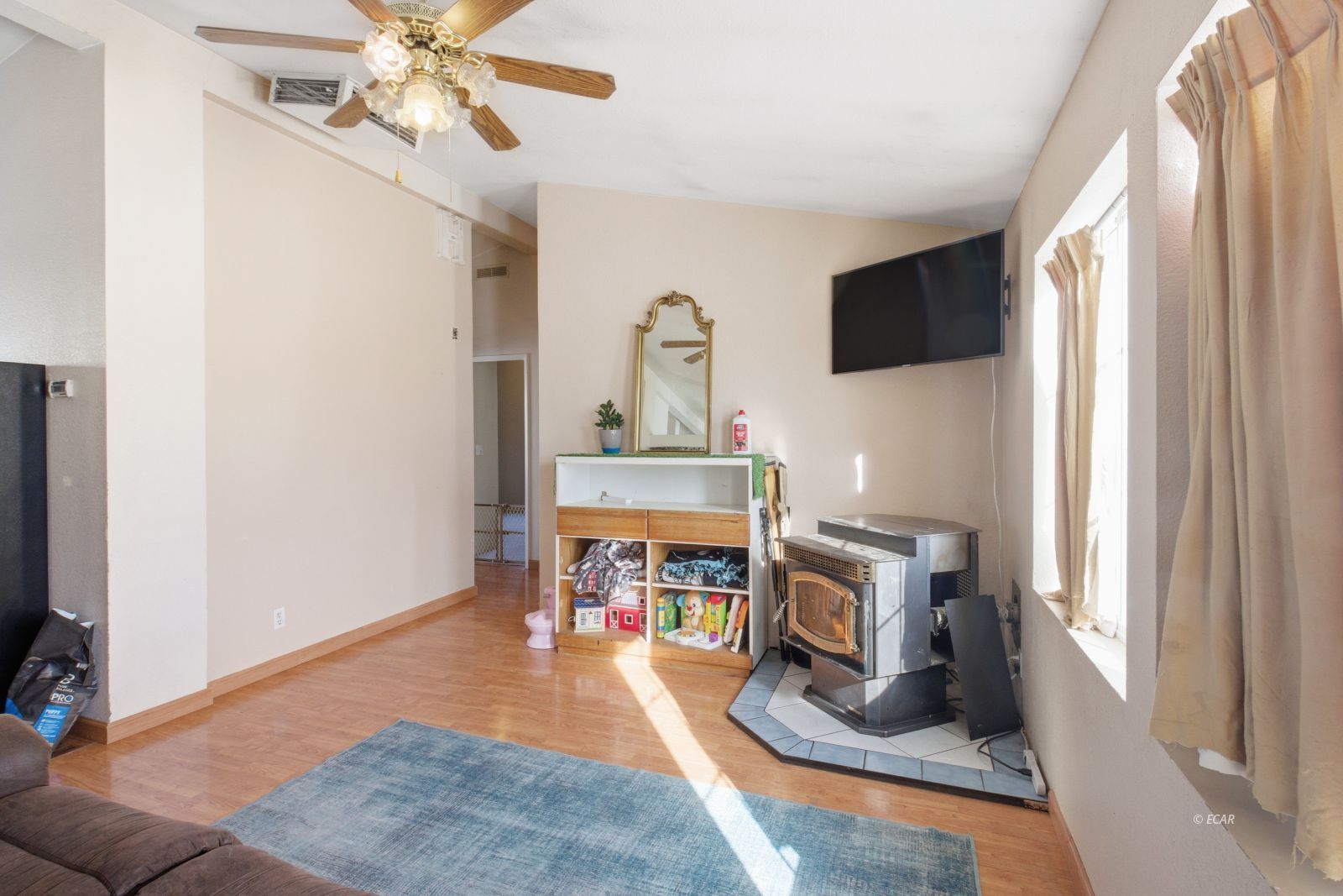 902 Spring Valley Parkway Property Photo 5