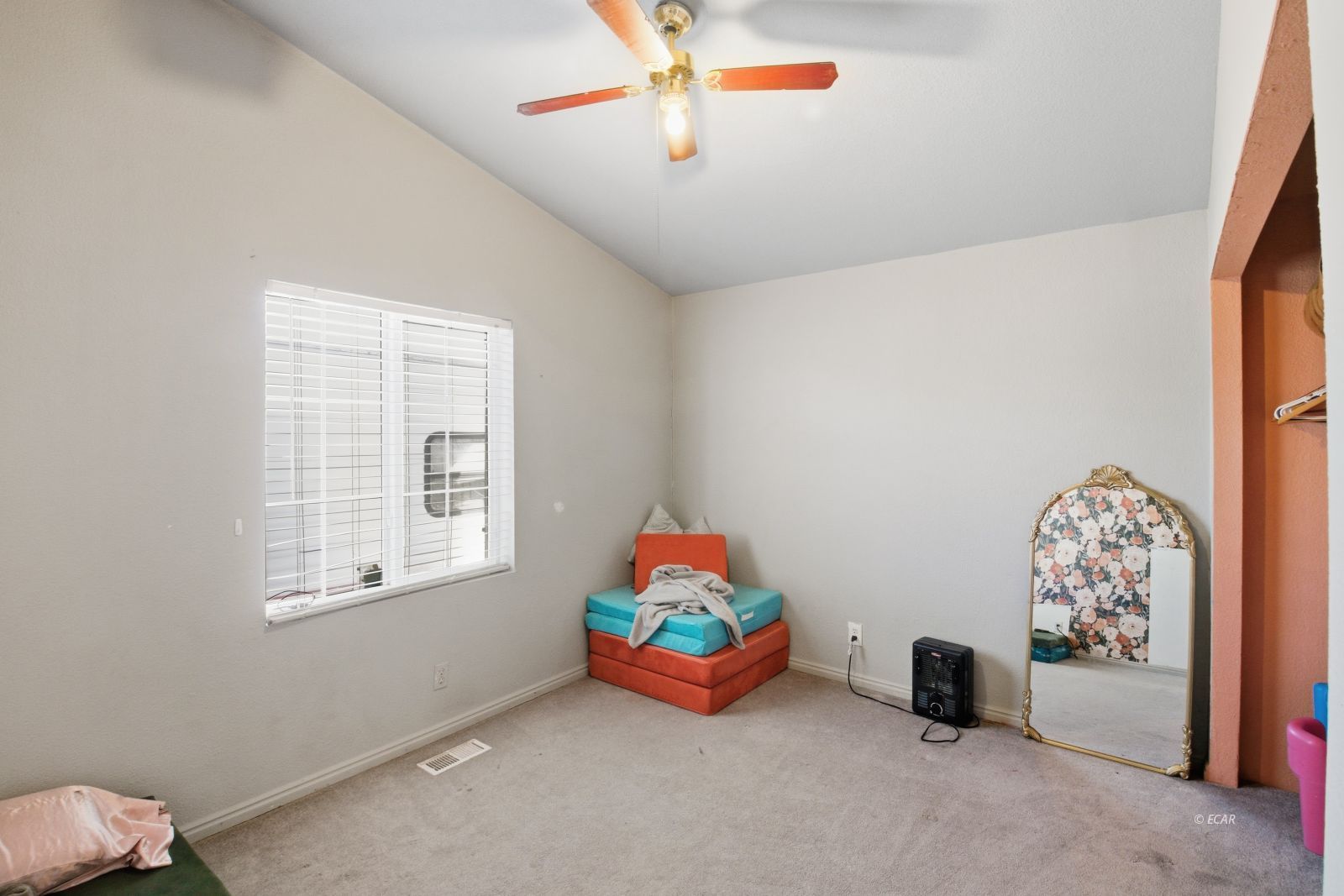 902 Spring Valley Parkway Property Photo 17