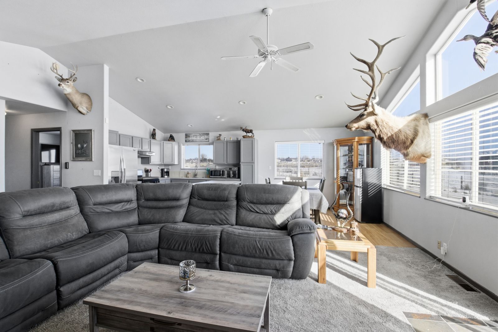 310 Oakmont Drive Property Photo 11