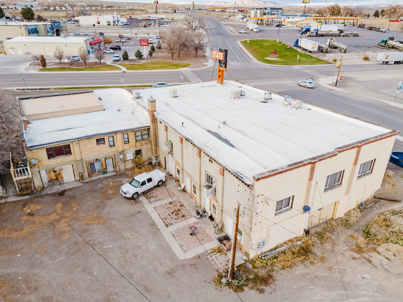 915 Chestnut Street Property Photo 7