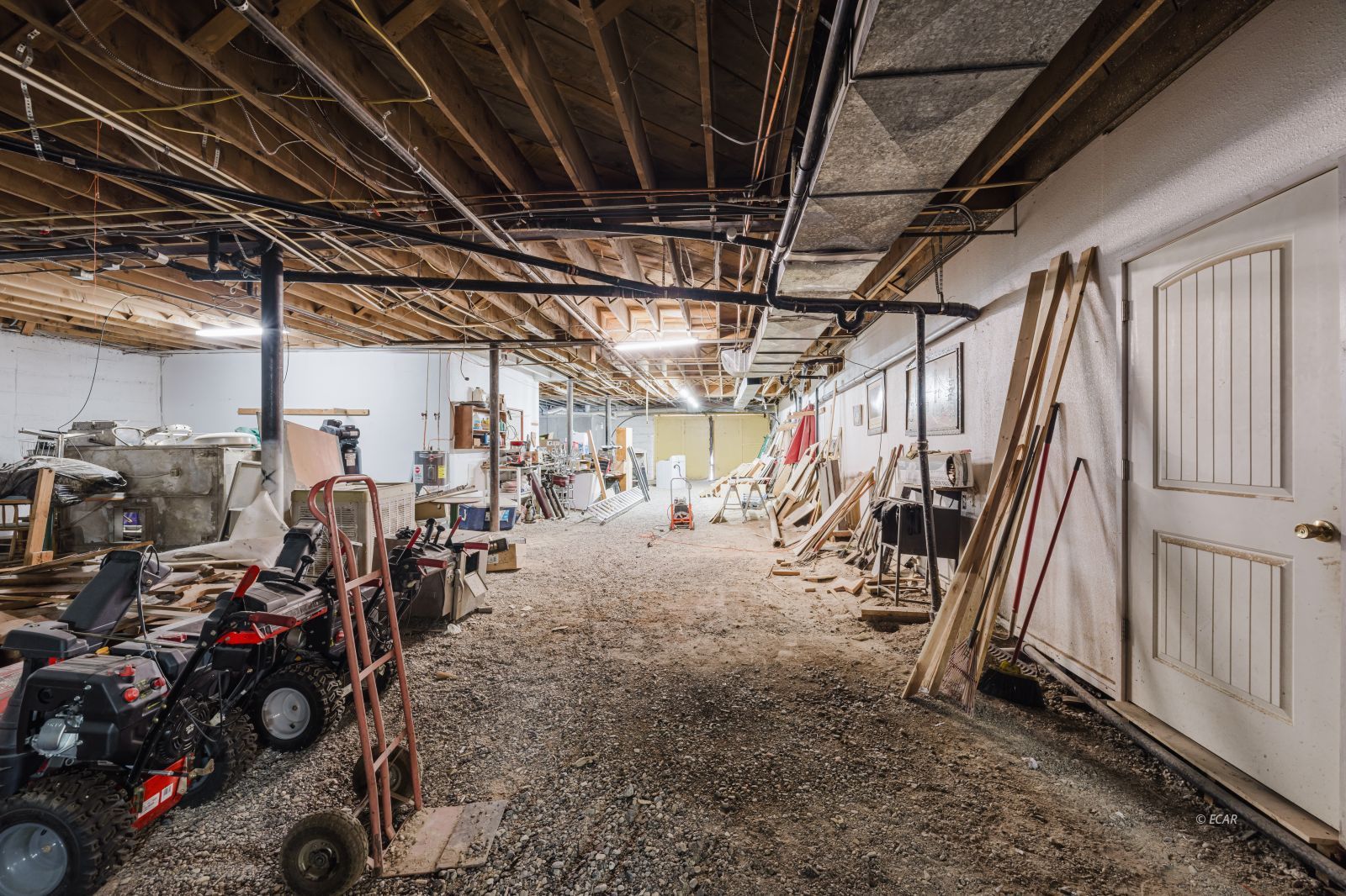 915 Chestnut Street Property Photo 27