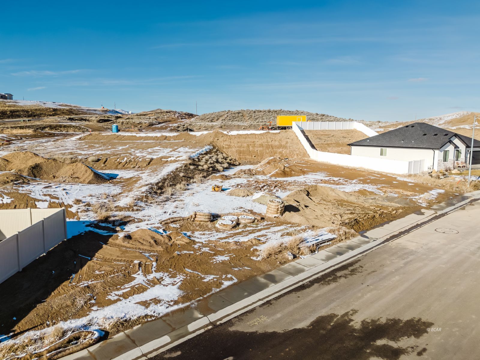 2667 Mesquite Way Property Photo 7