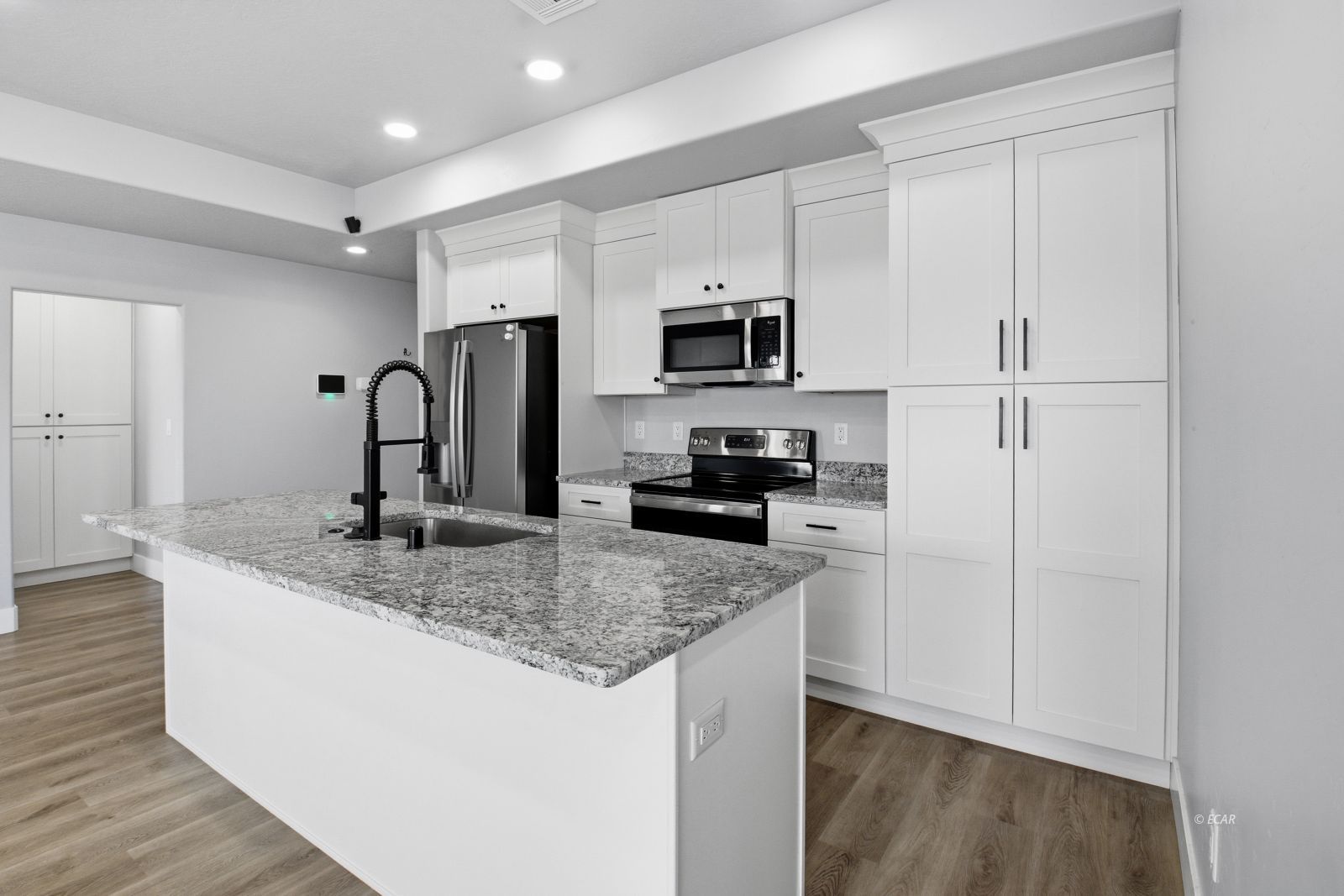 2701 Quartz Drive Property Photo 12