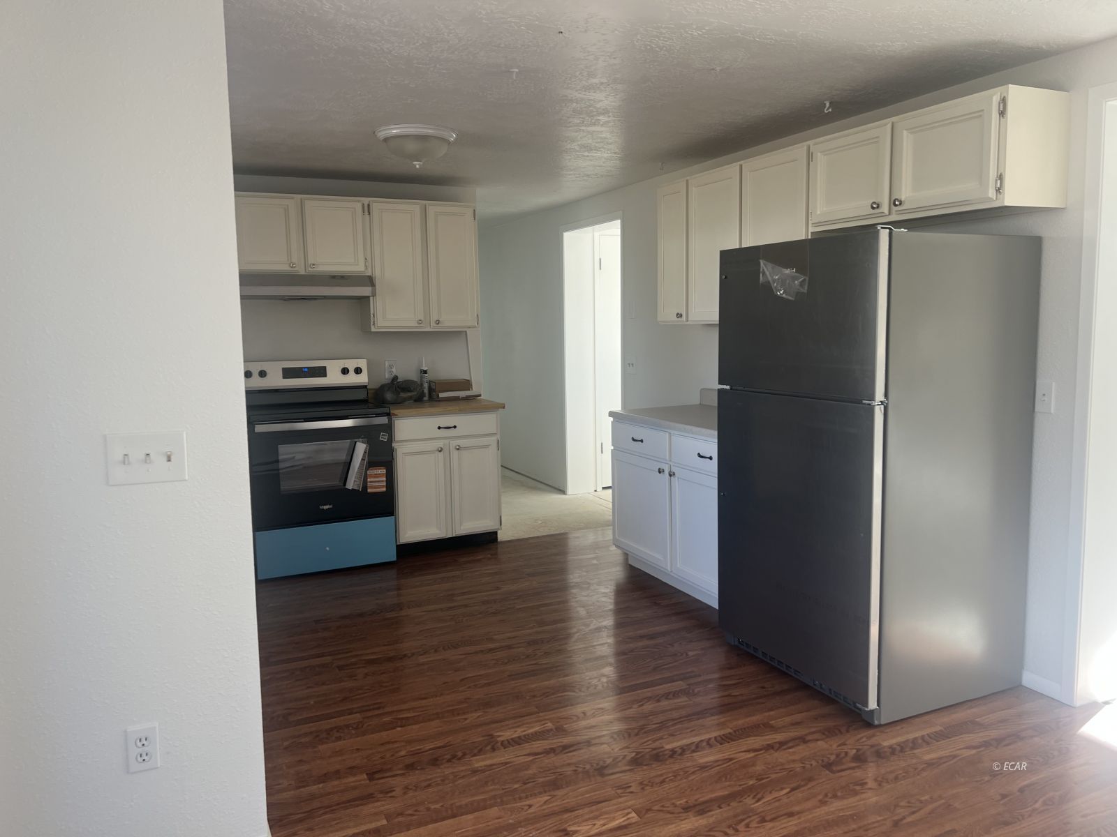 890 6th Street Property Photo 13