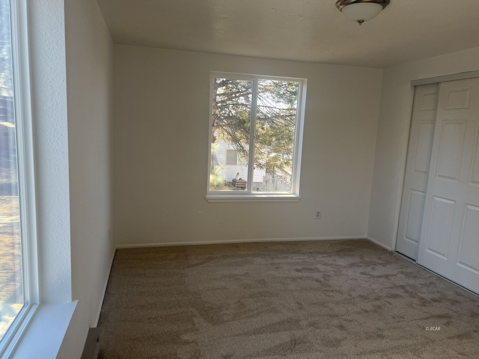 890 6th Street Property Photo 16