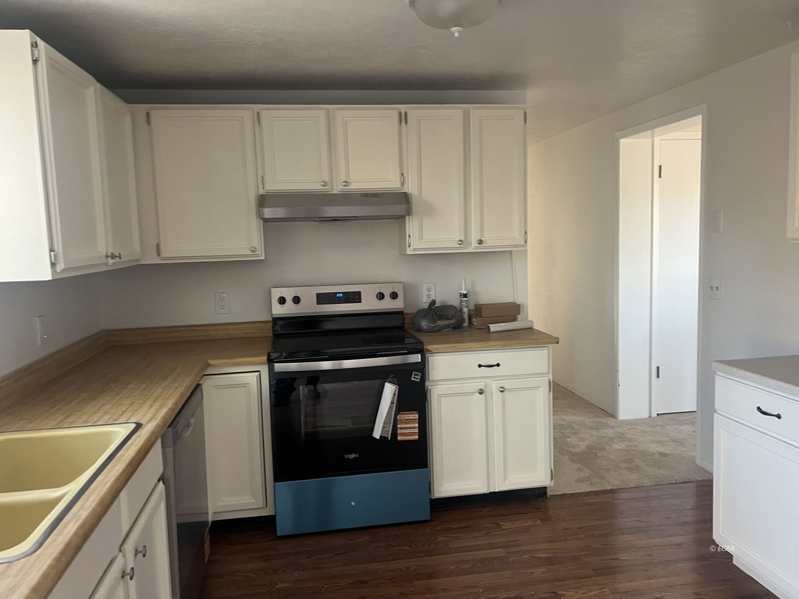 890 6th Street Property Photo 18