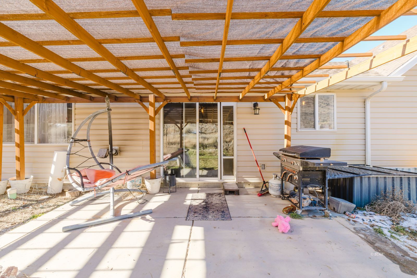 1151 Amber Way Property Photo 3