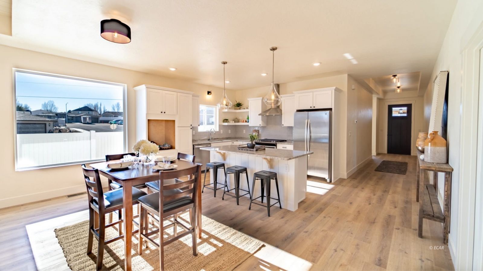 2943 Eleanor Court Property Photo 7