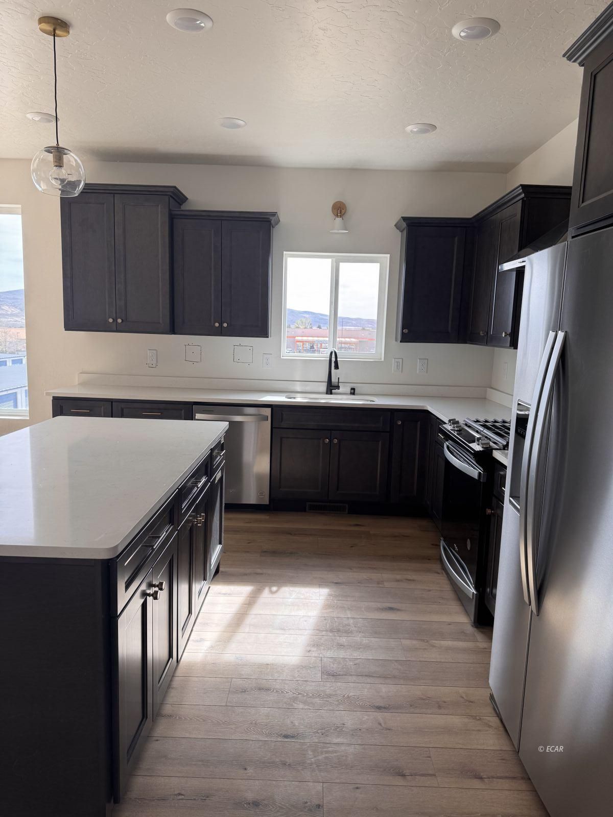 2943 Eleanor Court Property Photo 9