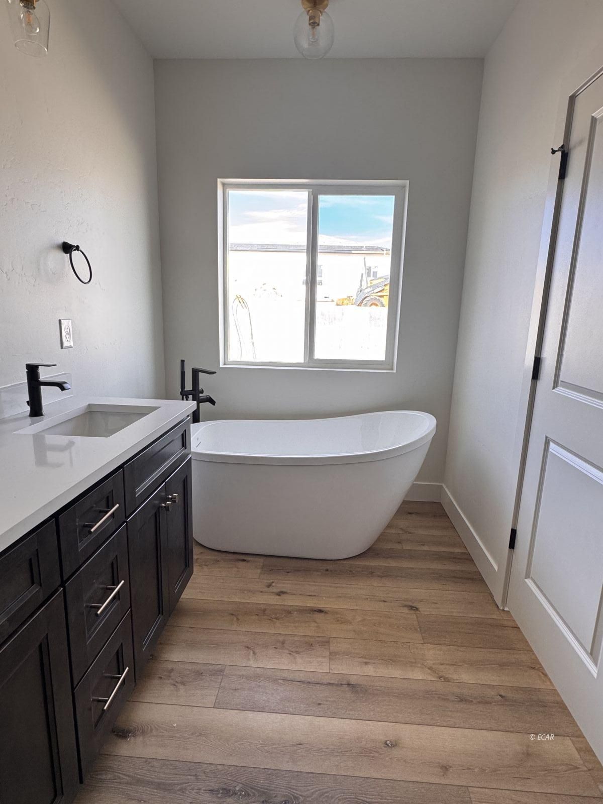 2943 Eleanor Court Property Photo 17