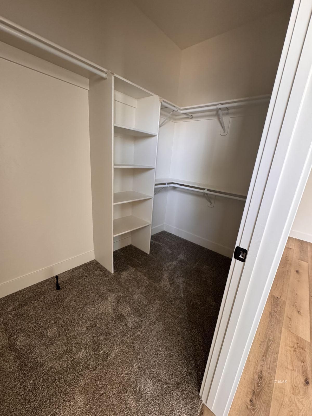 2943 Eleanor Court Property Photo 19