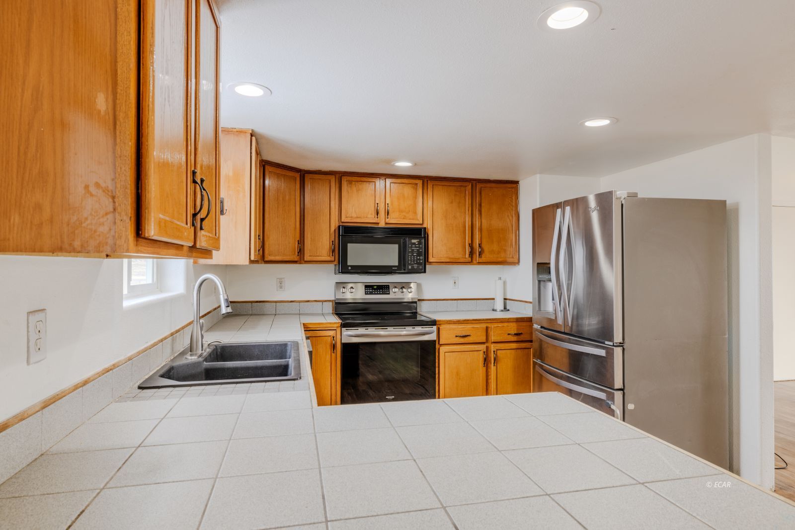 451 White Oak Drive Property Photo 10