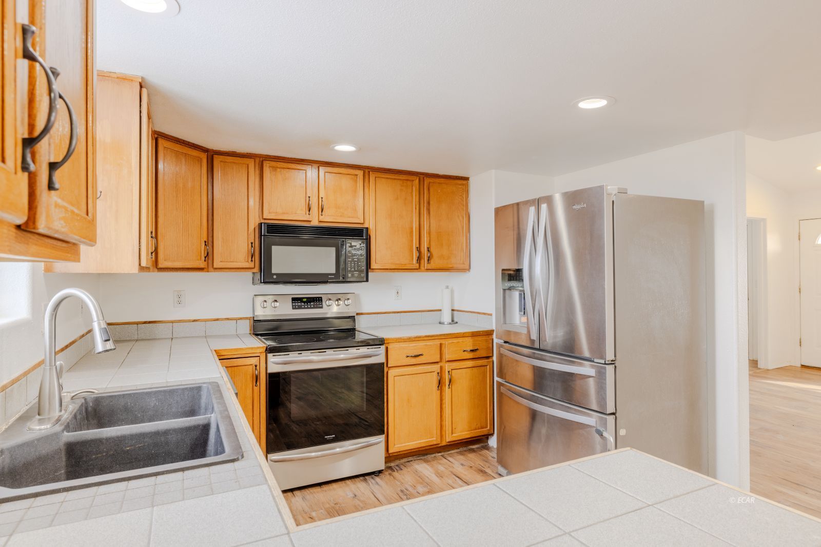 451 White Oak Drive Property Photo 11