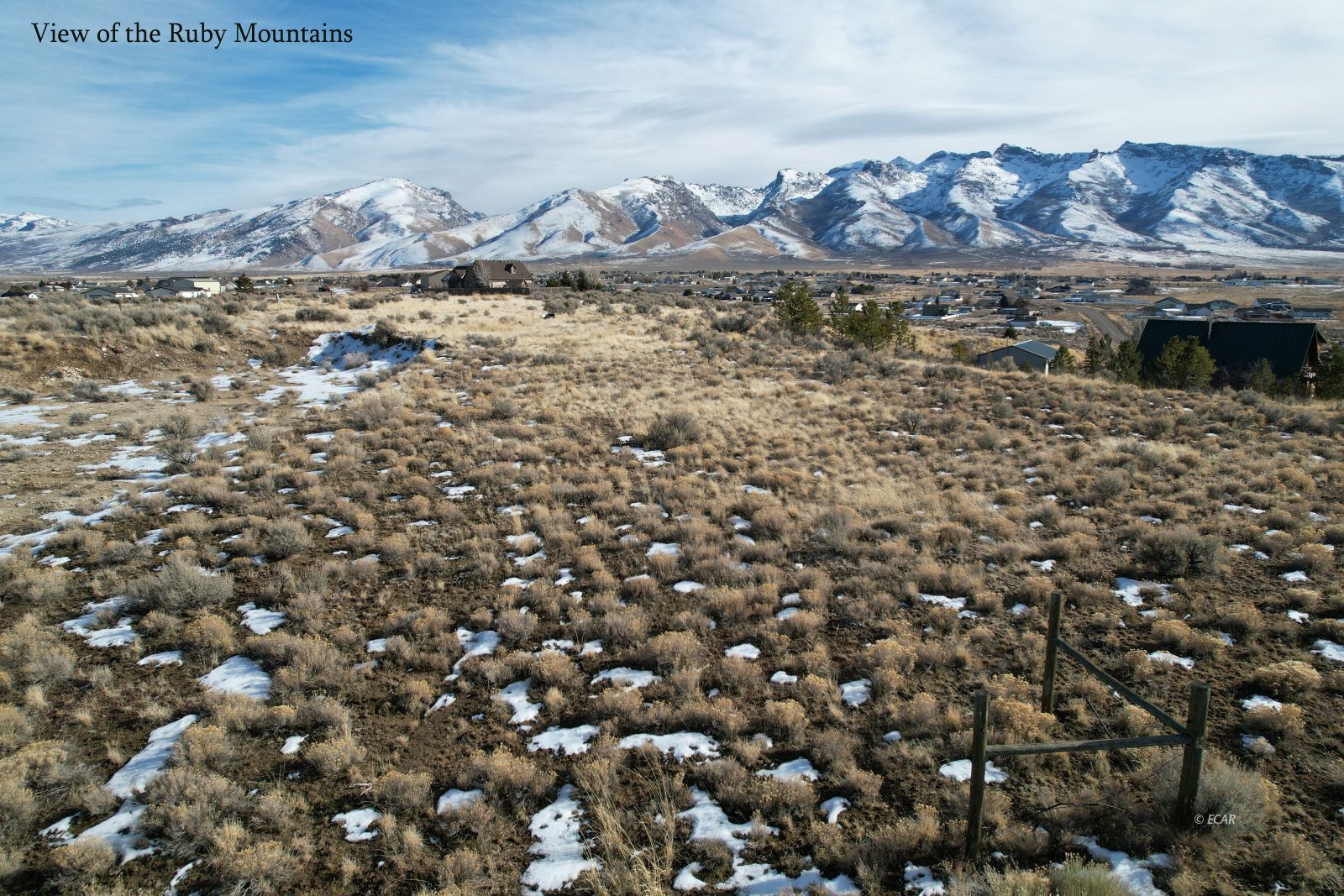 787 Clover Drive Property Photo 3