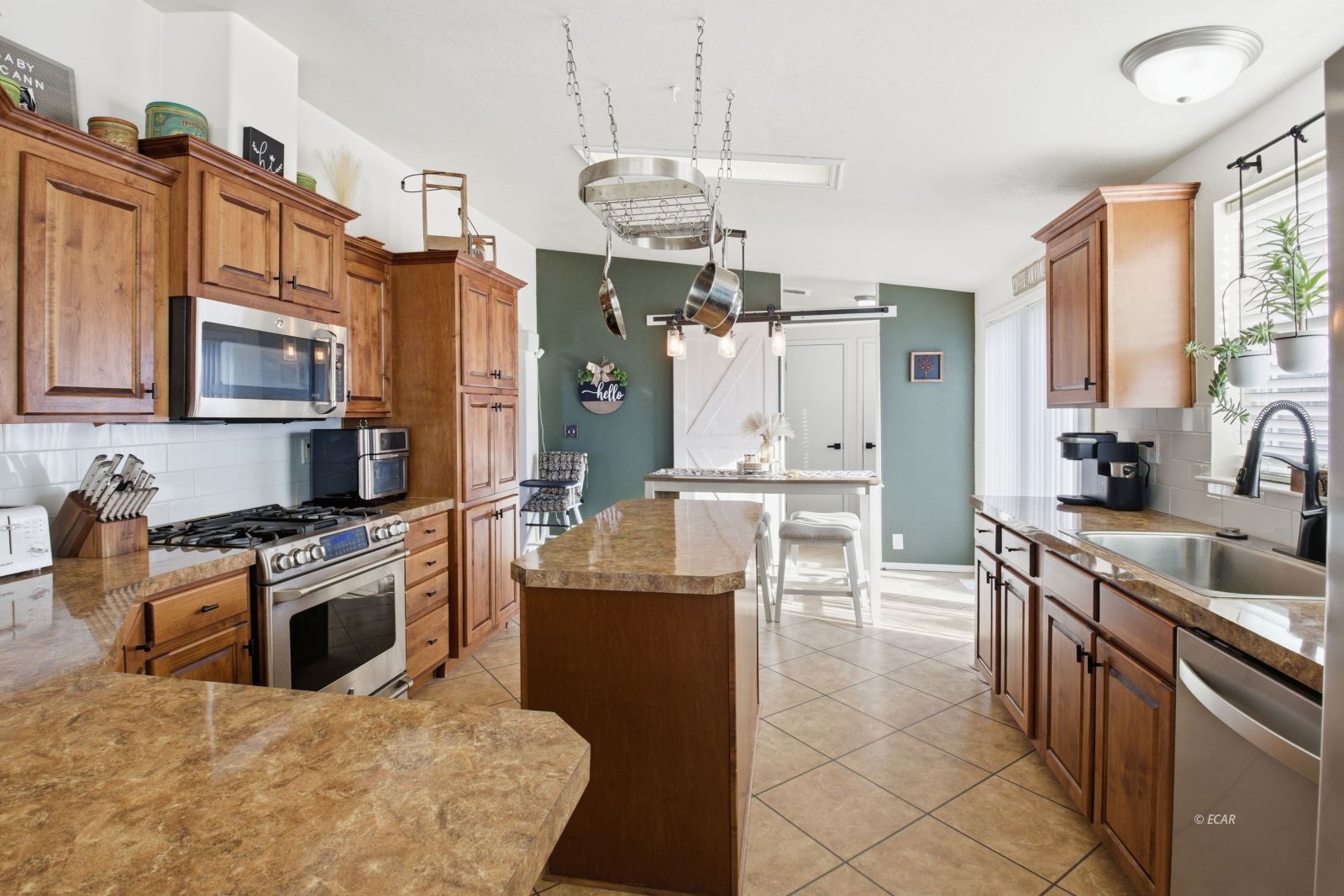 494 Frisco Drive Property Photo 7