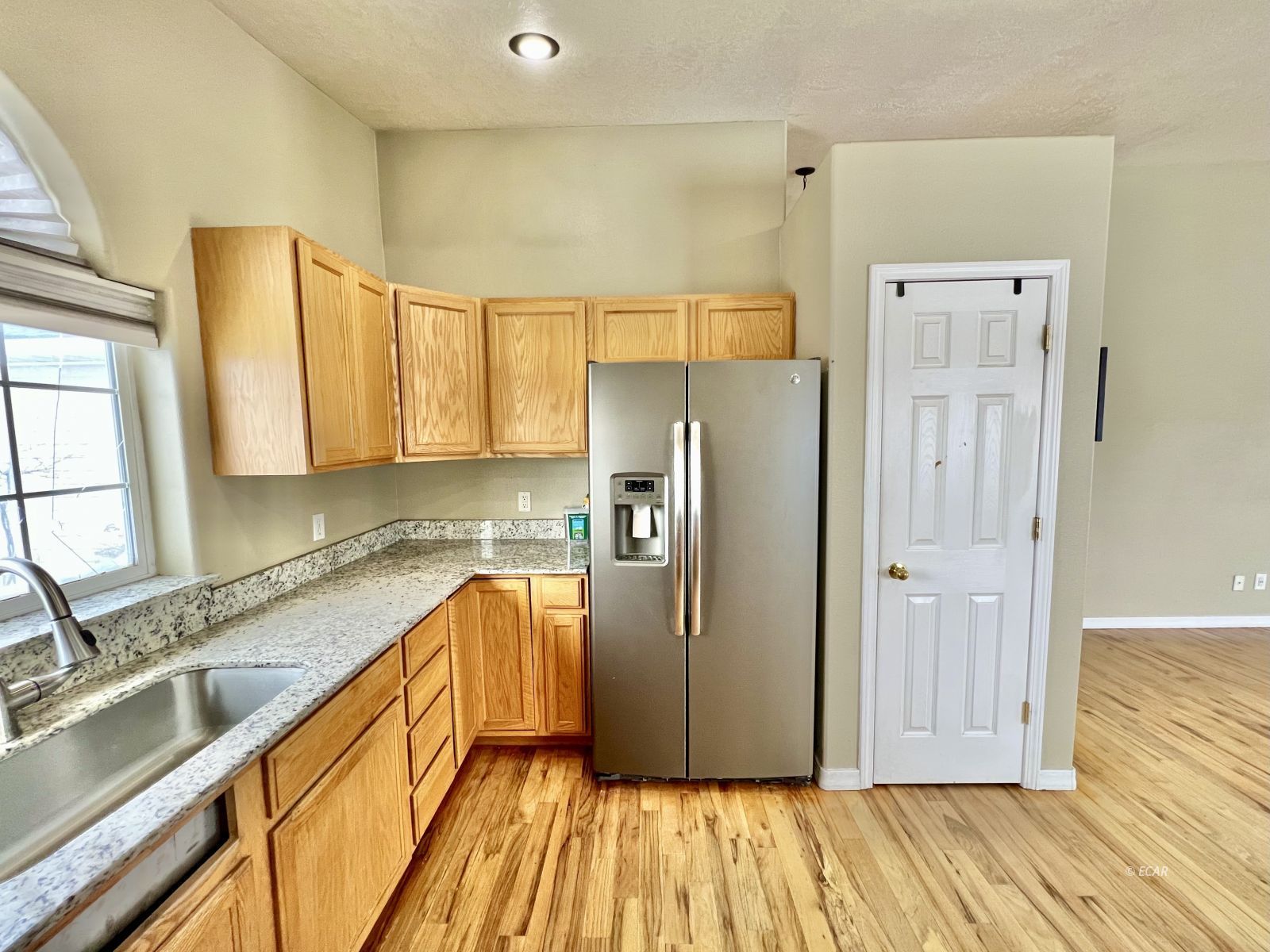 262 Glenvista Drive Property Photo 11