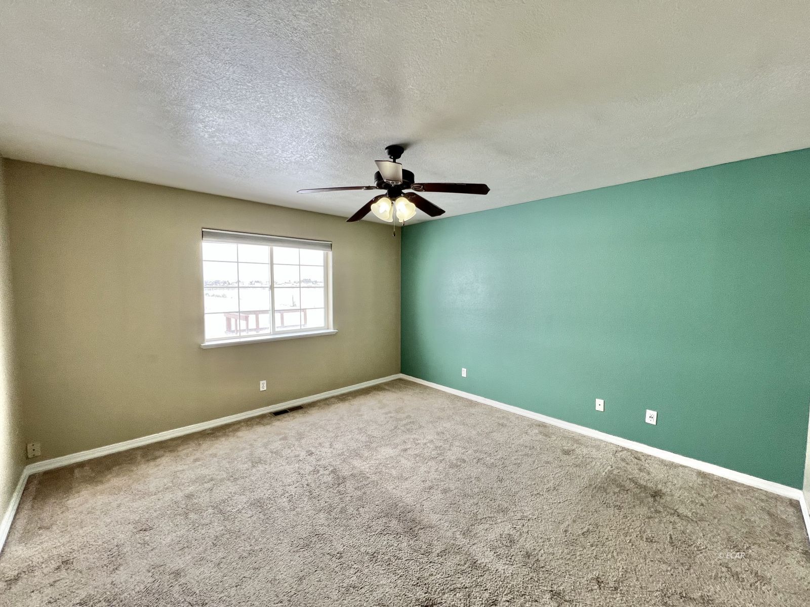 262 Glenvista Drive Property Photo 17