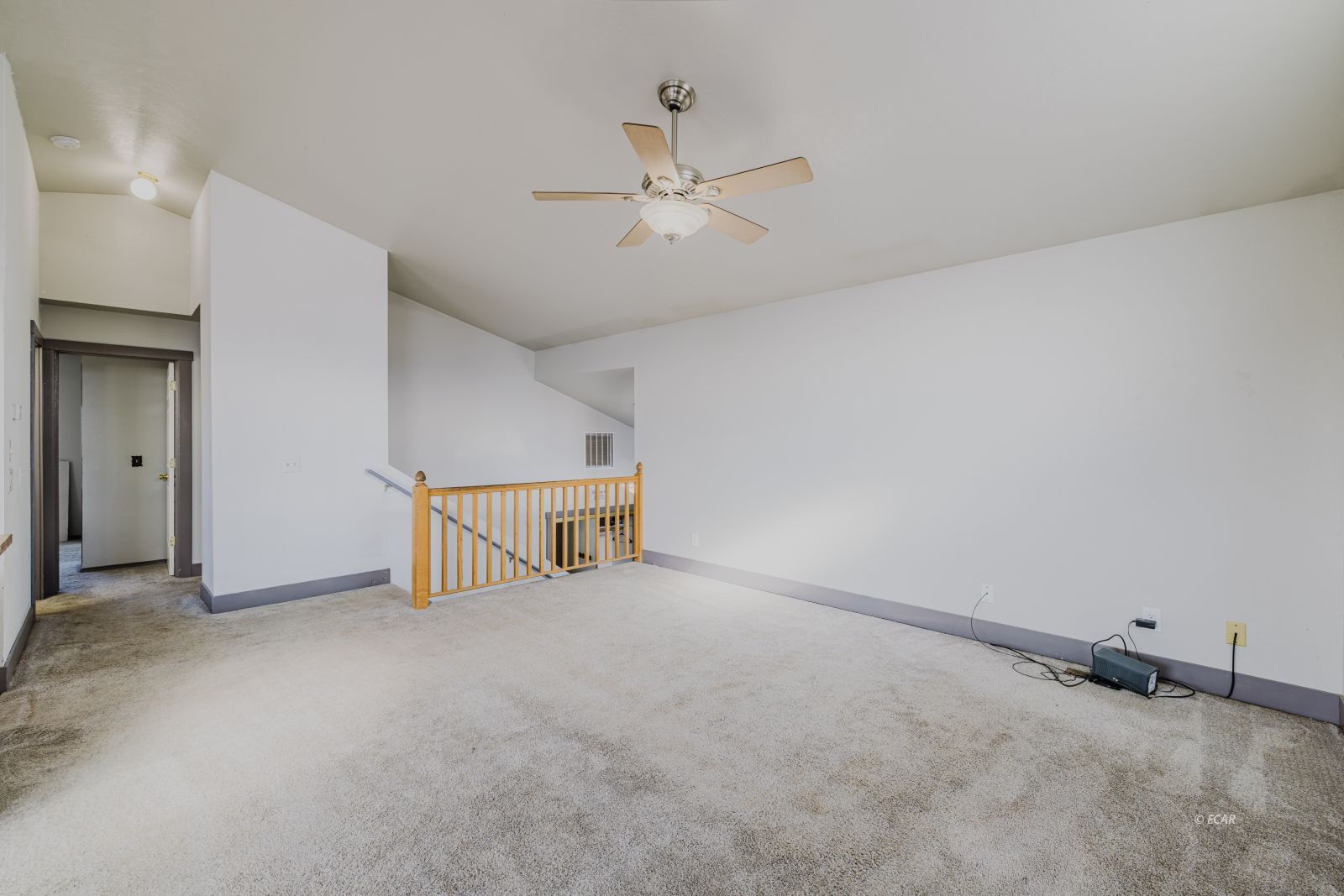 135 Glenvista Drive Property Photo 9