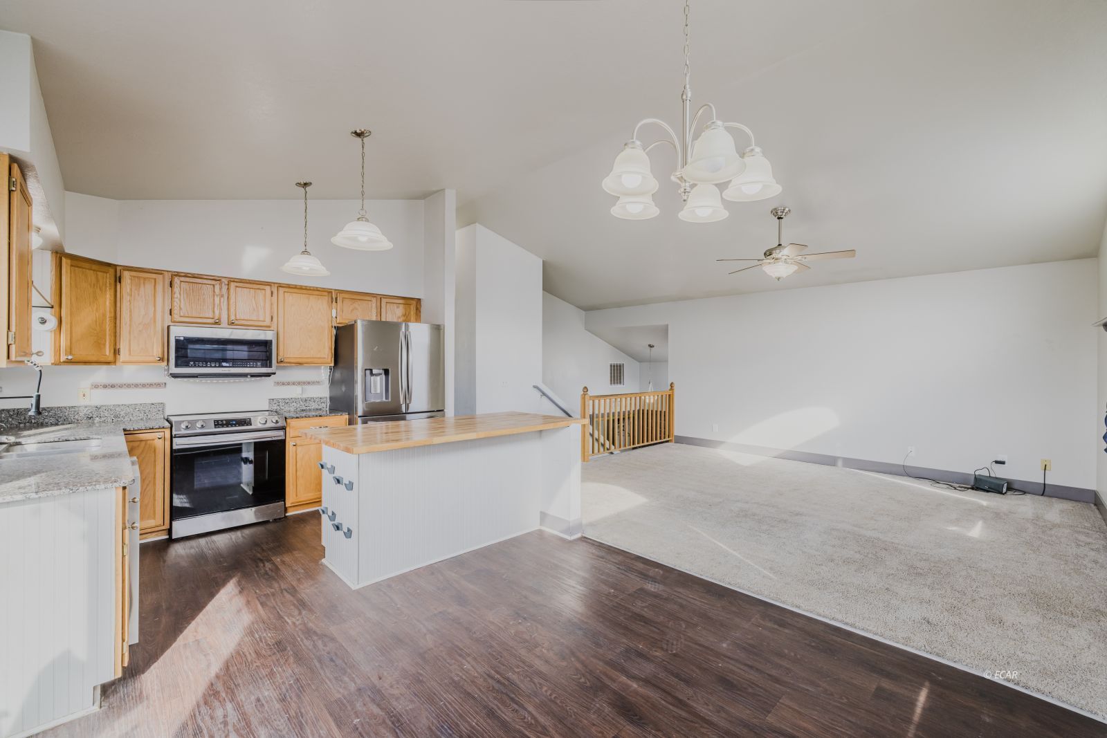 135 Glenvista Drive Property Photo 12