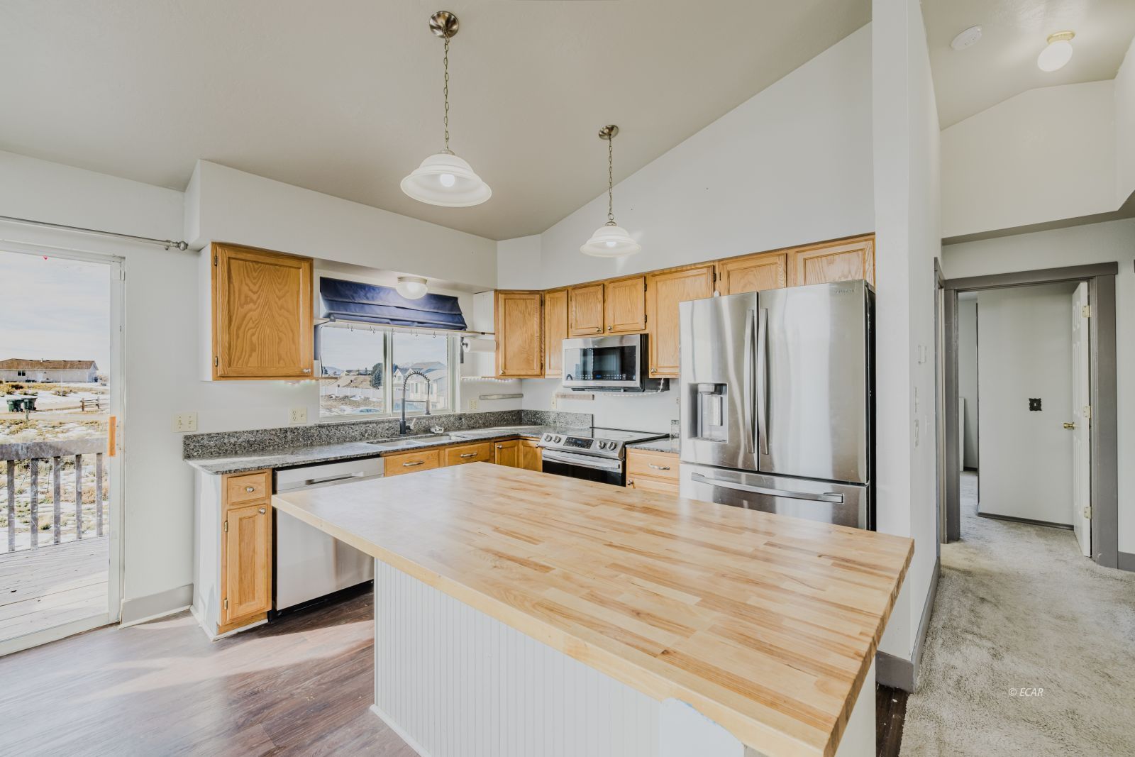 135 Glenvista Drive Property Photo 14