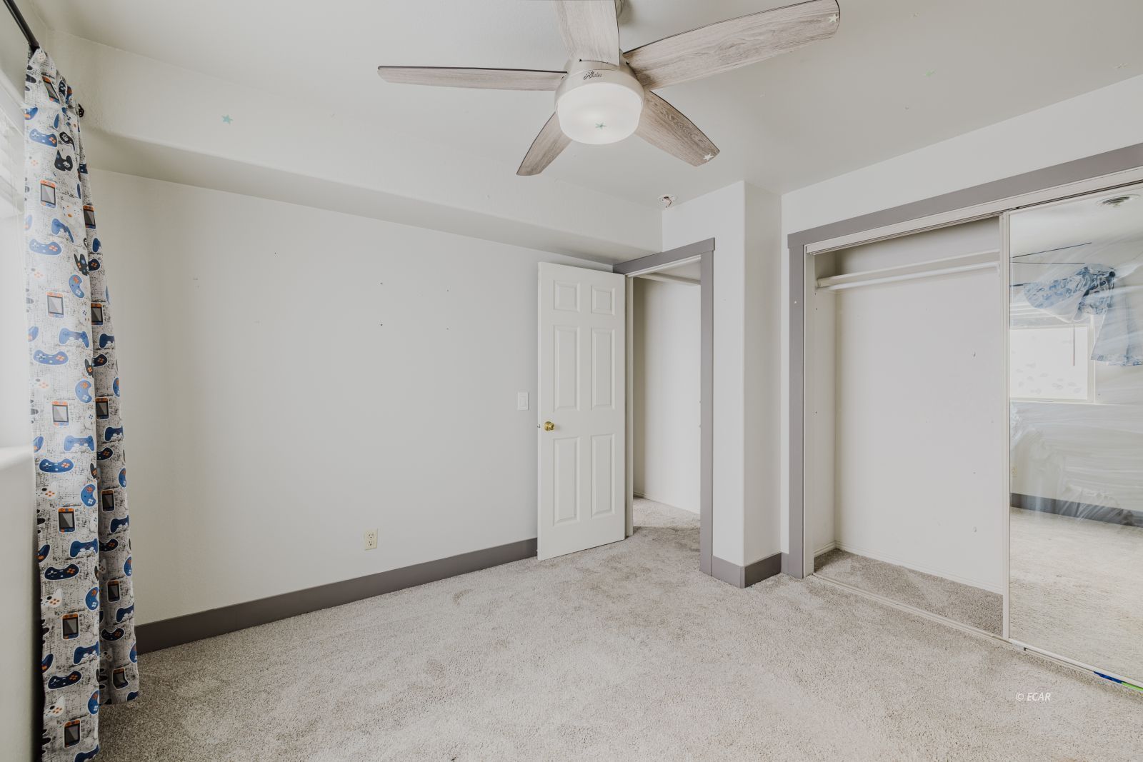 135 Glenvista Drive Property Photo 40