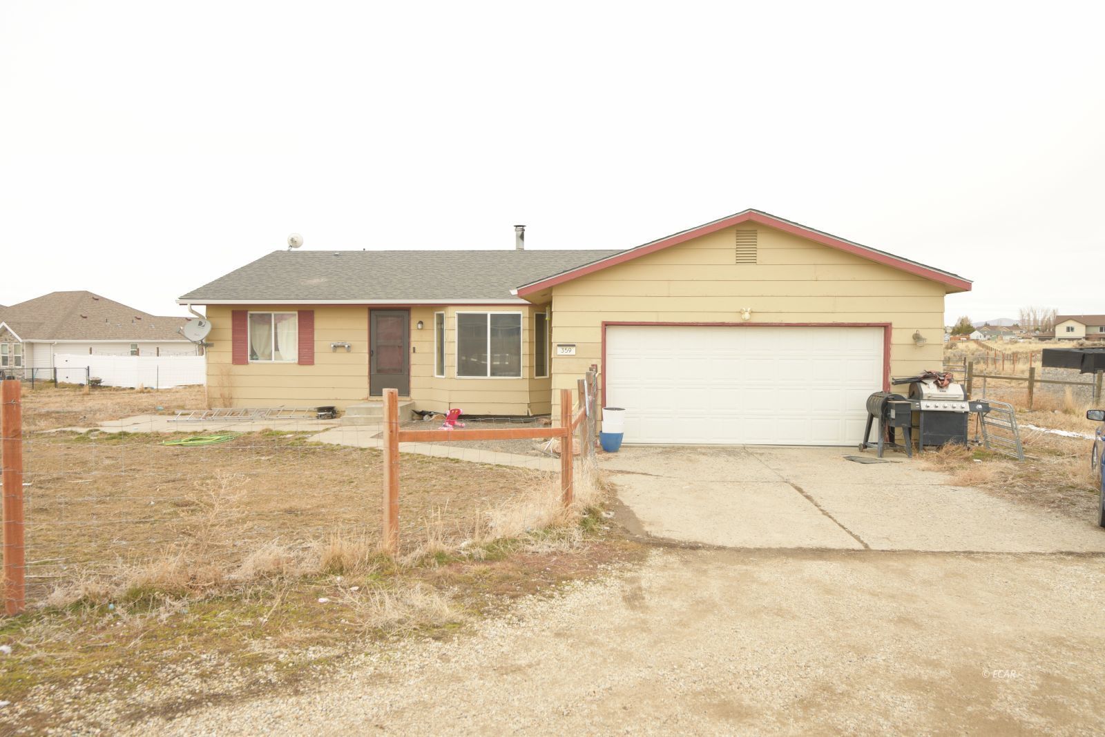 359 Royal Oak Circle Property Photo 1