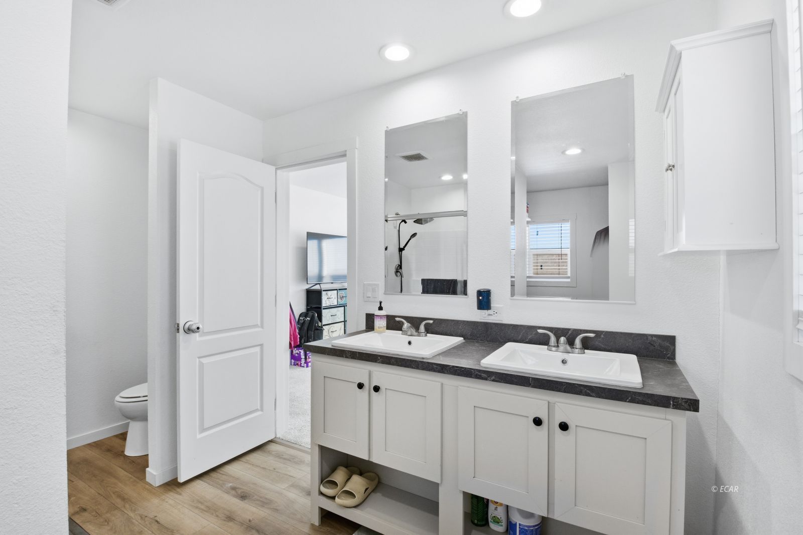 5731 Sulphur Spring Street Property Photo 14