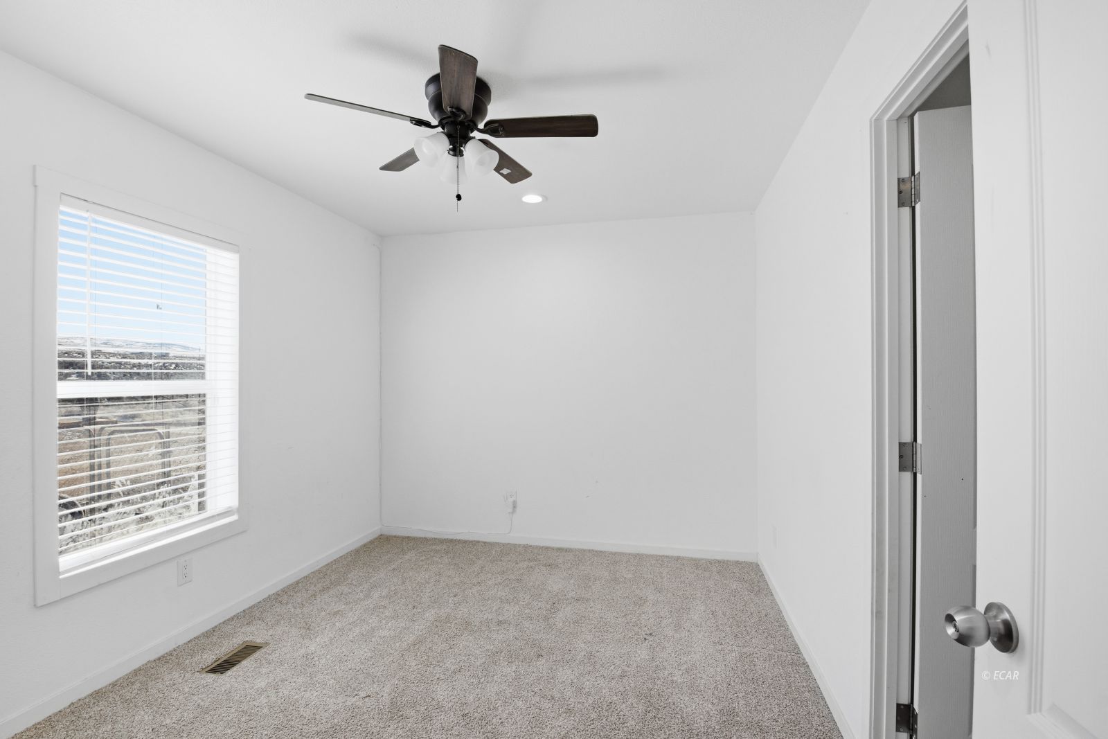 5731 Sulphur Spring Street Property Photo 21