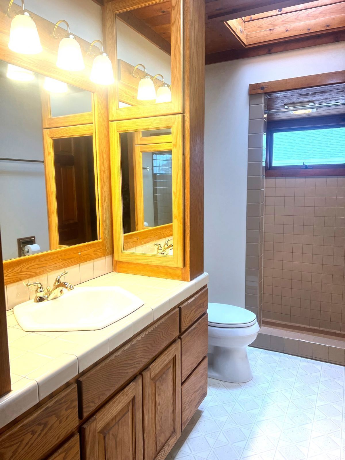 688 Lamoille Road Property Photo 9