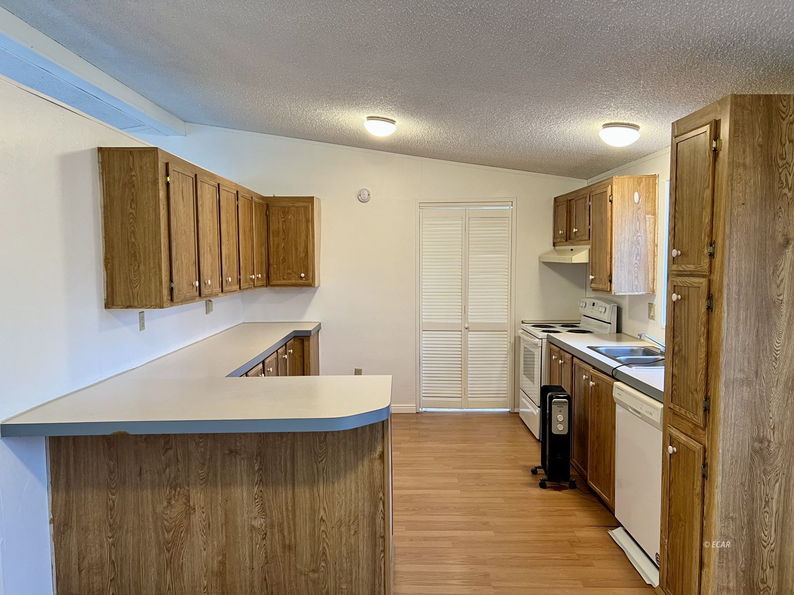 1006 Cedar Street Property Photo 15