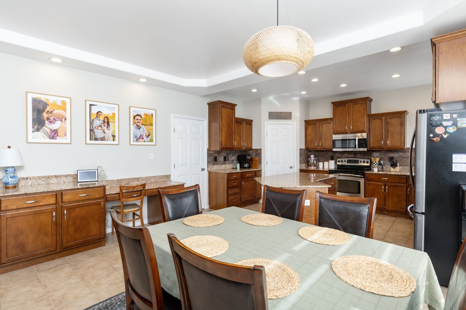 210 Northglen Drive Property Photo 8