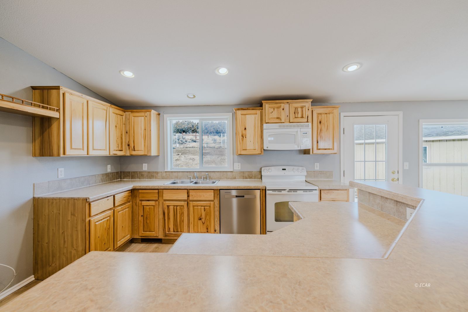 705 Hayland Drive Property Photo 15