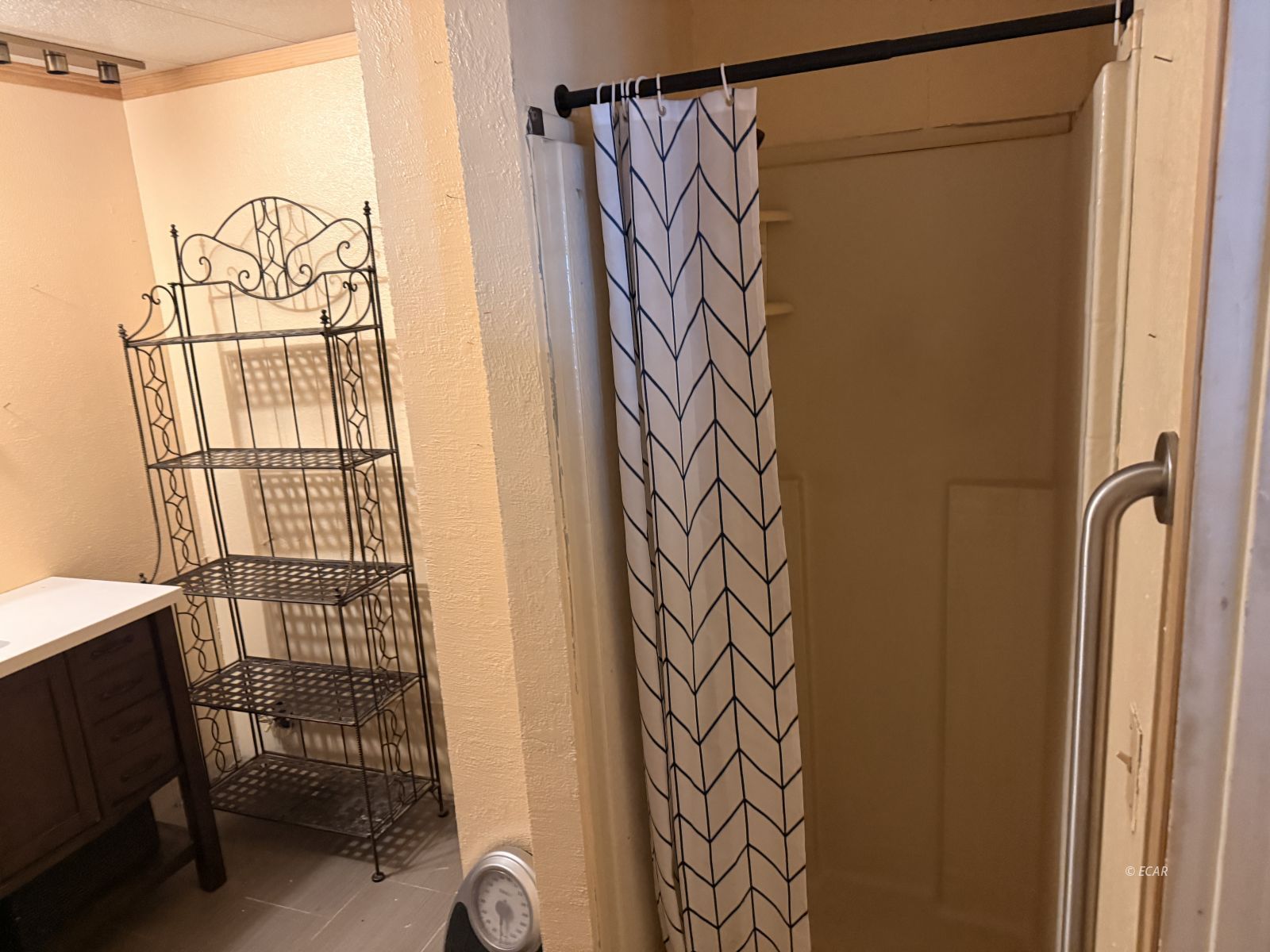 132 Broadway Street Property Photo 6