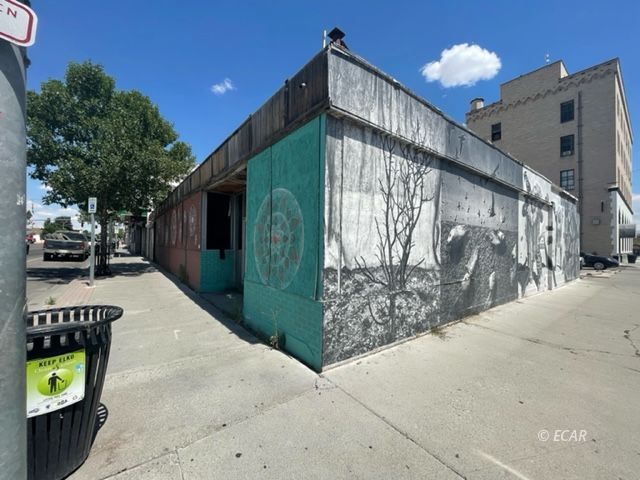 400 Idaho Street Property Photo 6