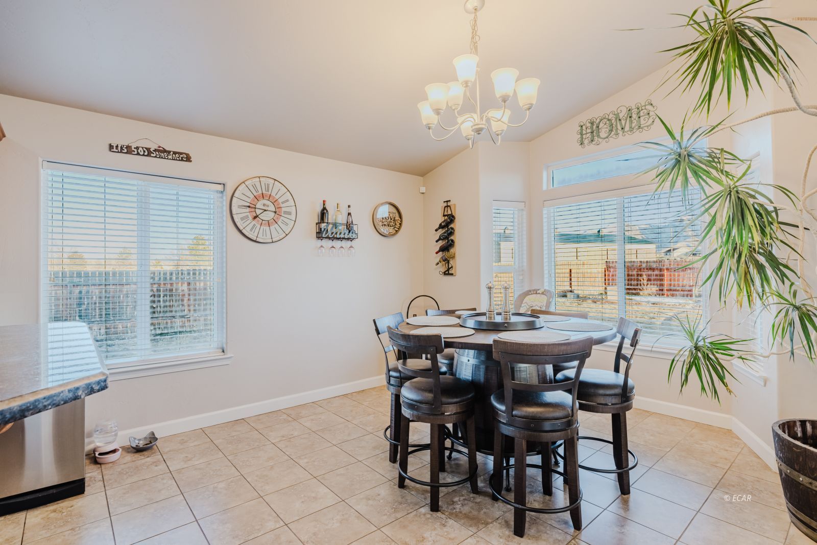 584 Thistle Drive Property Photo 11