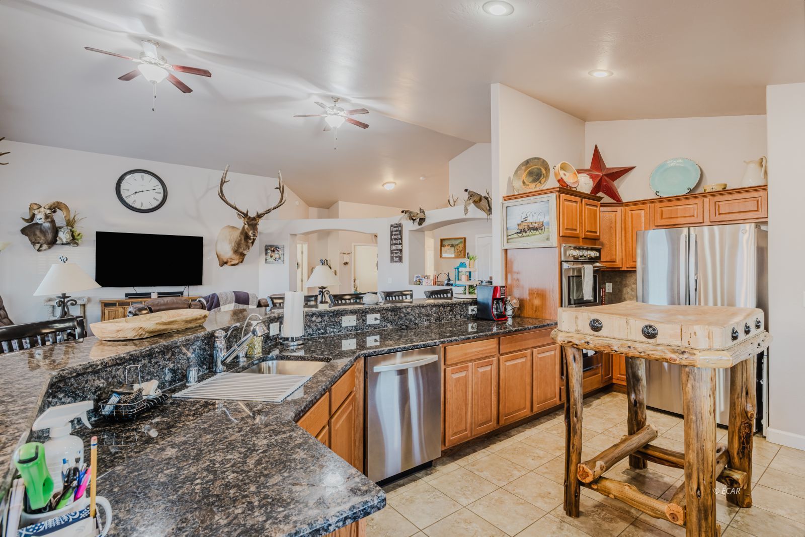 584 Thistle Drive Property Photo 15