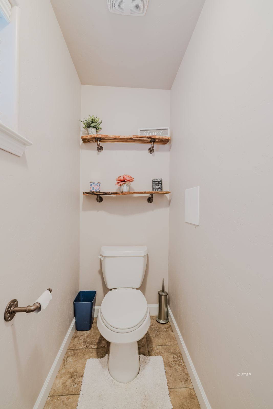 584 Thistle Drive Property Photo 25