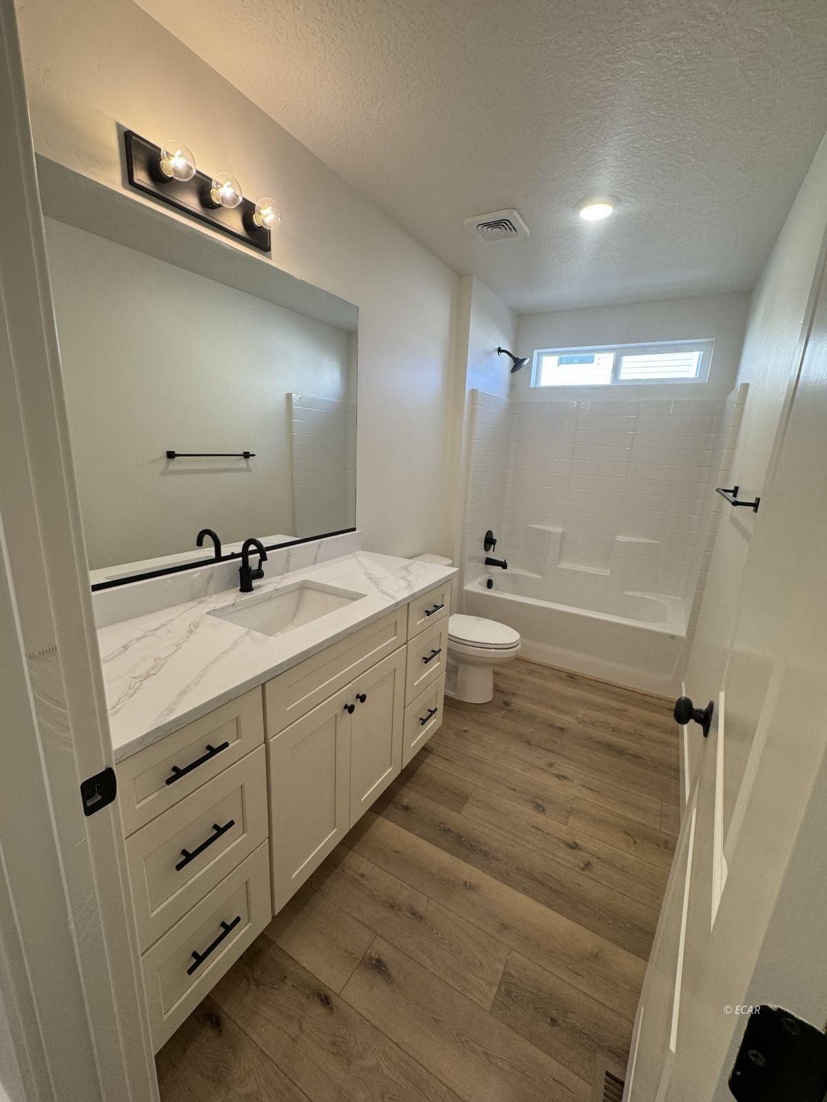 1270 Primrose Lane Property Photo 11